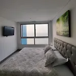 Apartamento frente al mar
